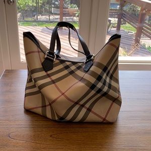 Burberry tote